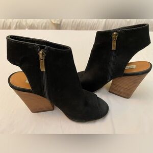 Steve Madden Black Suede Black open toe sling back zippered booties size 7